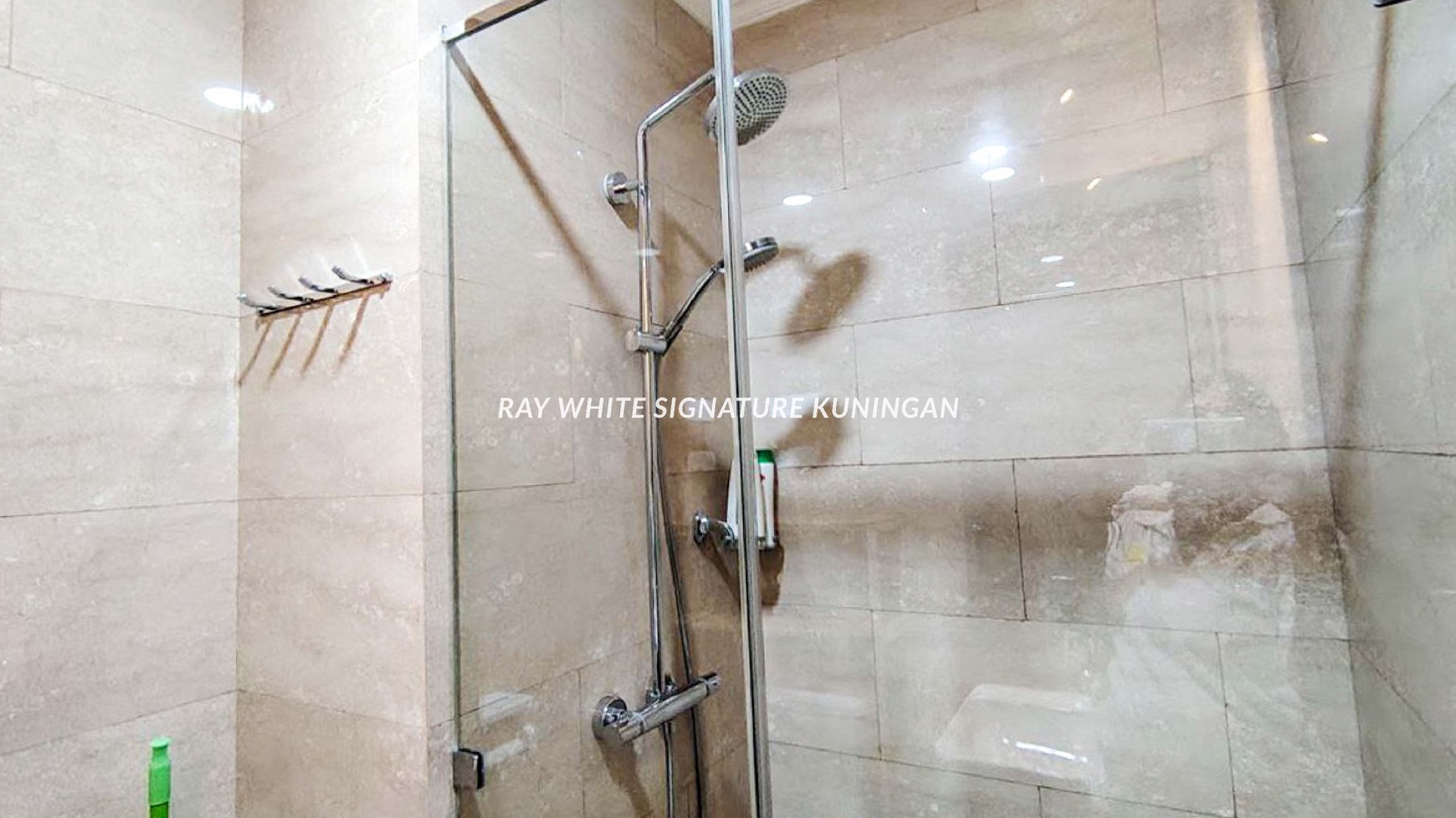 Apartemen Menteng Park Lower-Mid Floor Tipe Studio Furnished