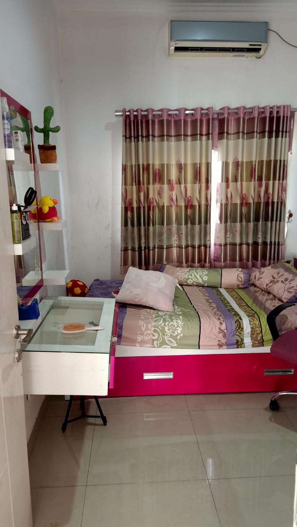 Dijual Rumah Asri CRV Residence dekat LRT Jatibening Baru