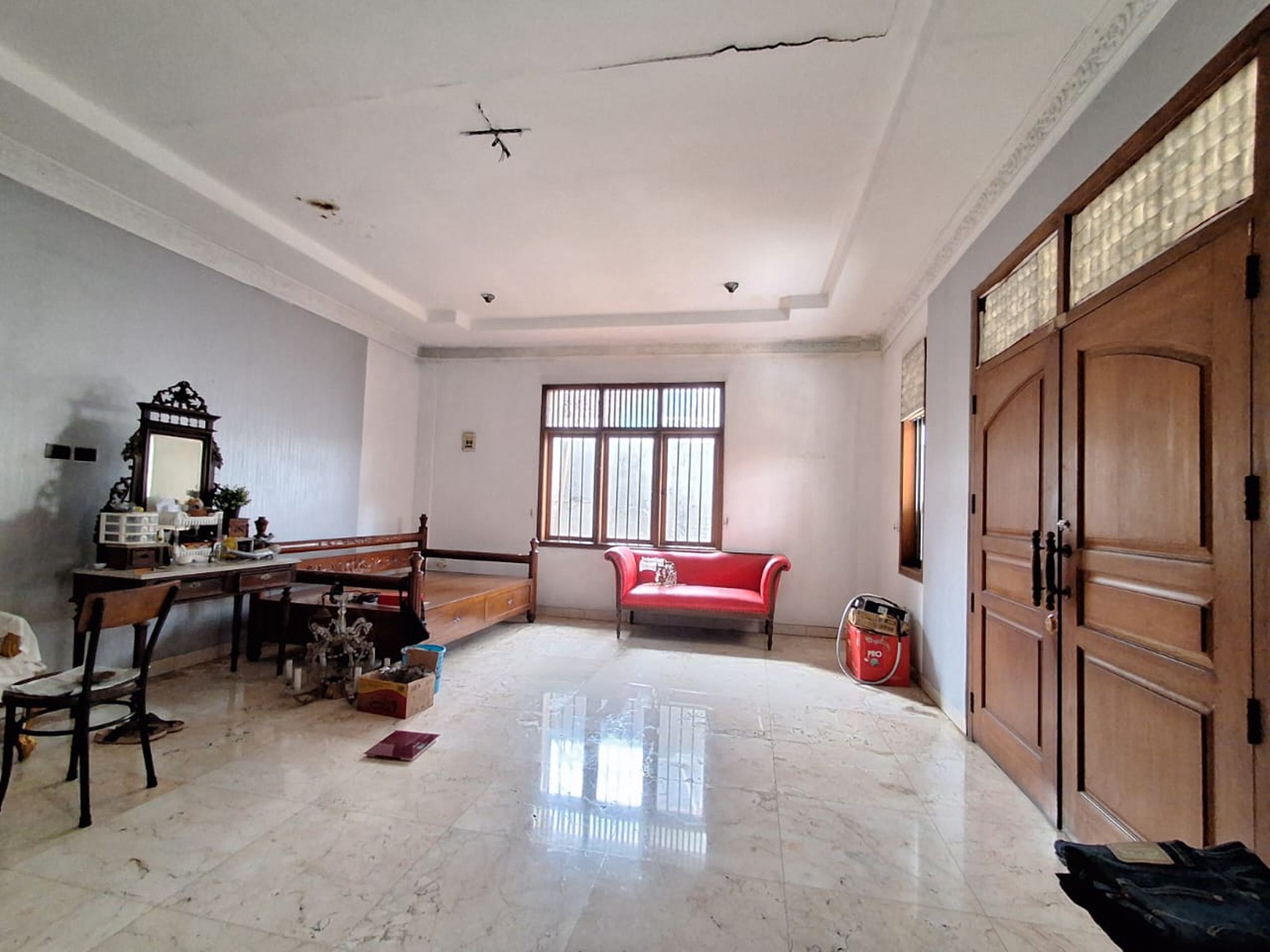 DIJUAL HOTEL HARGA DIBAWAH NJOP COCOK UNTUK "COMMERCIAL BUILDING"