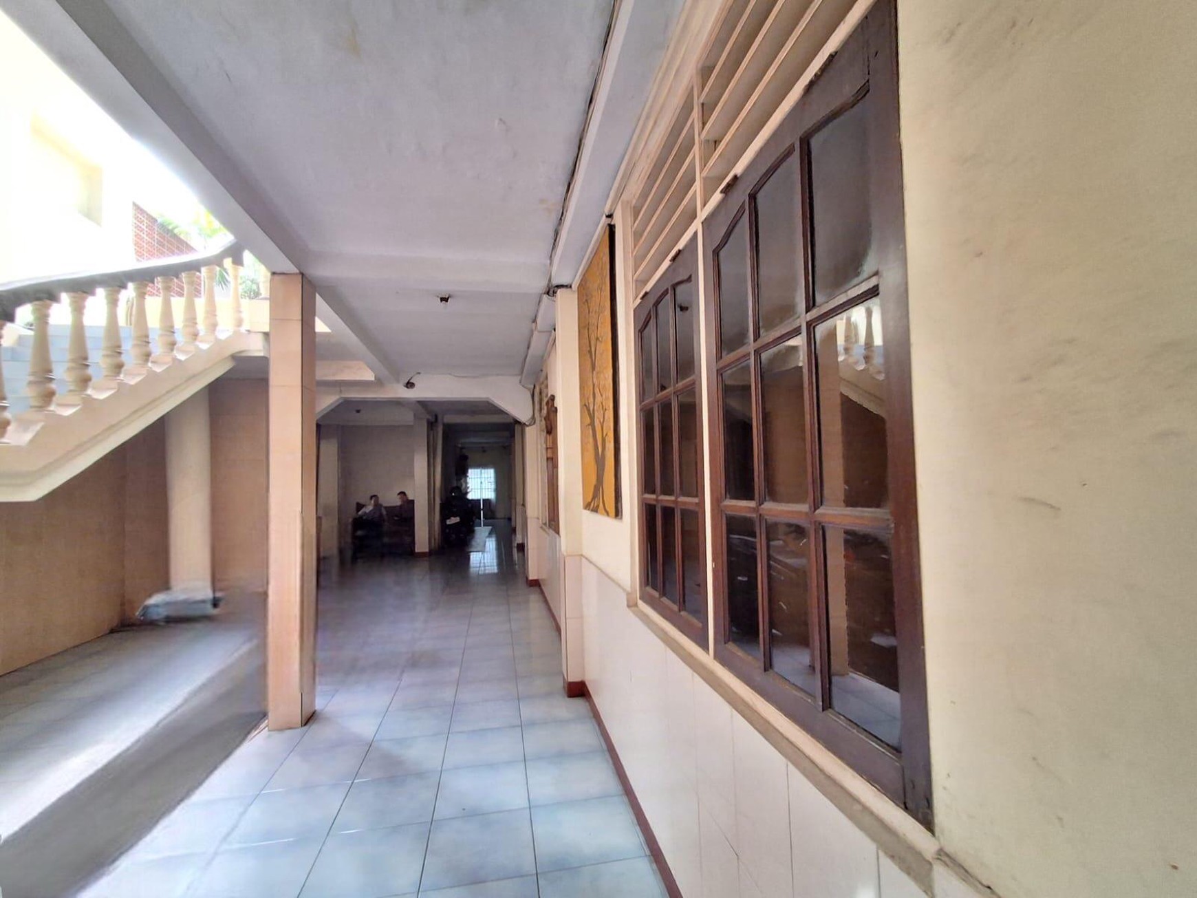 DIJUAL HOTEL HARGA DIBAWAH NJOP COCOK UNTUK "COMMERCIAL BUILDING"