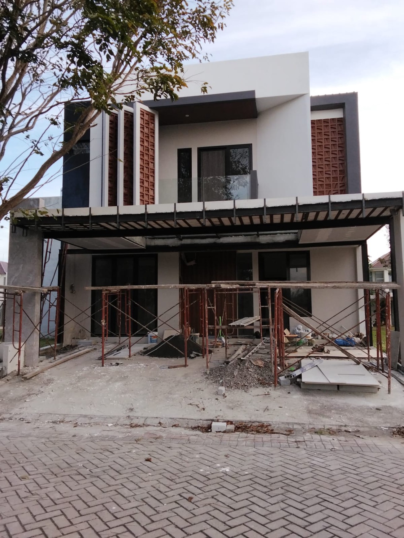 Dijual New Grand Pakuwon Ada Swimming Pool Surabaya Barat