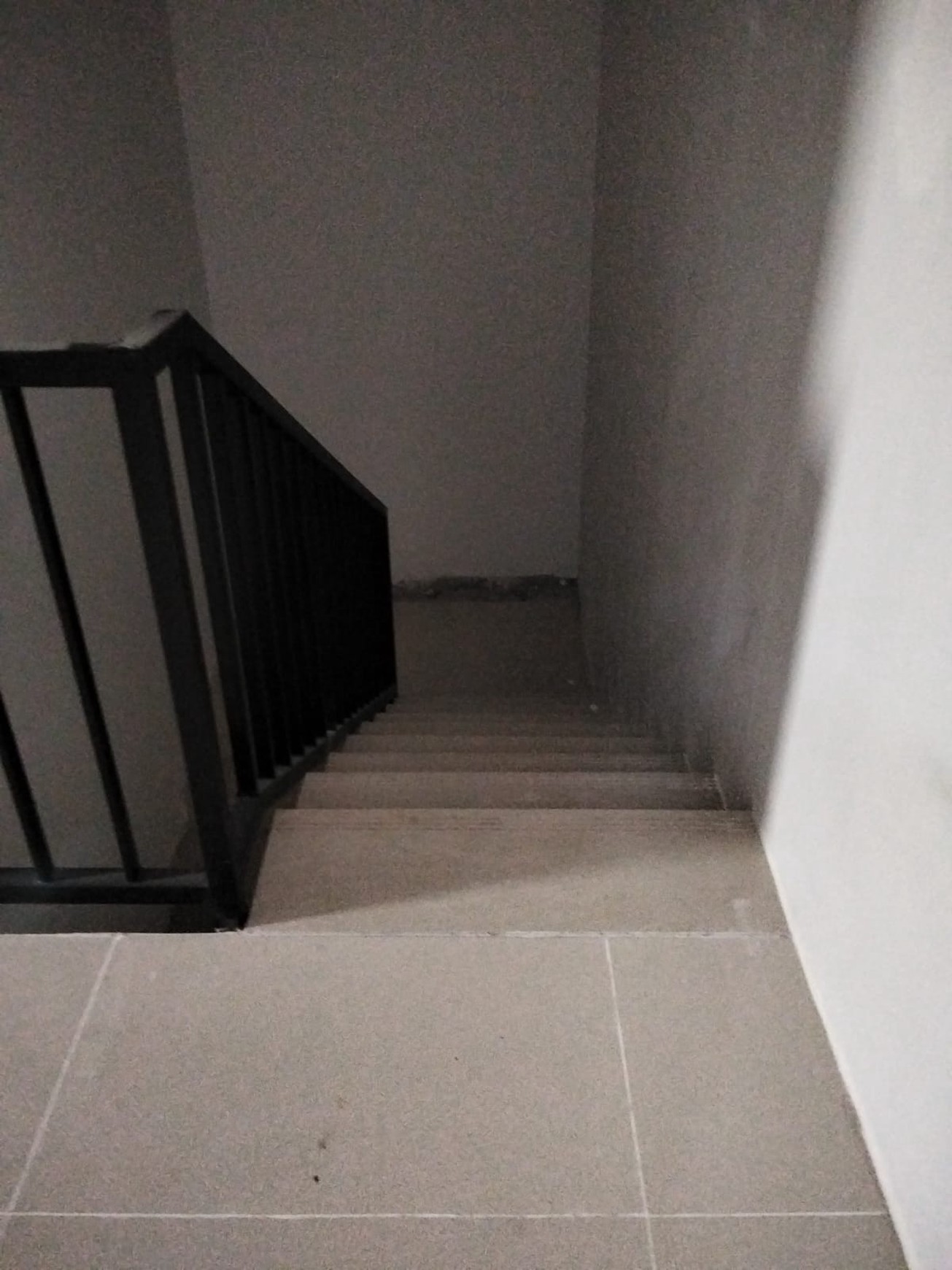 Dijual New Grand Pakuwon Ada Swimming Pool Surabaya Barat