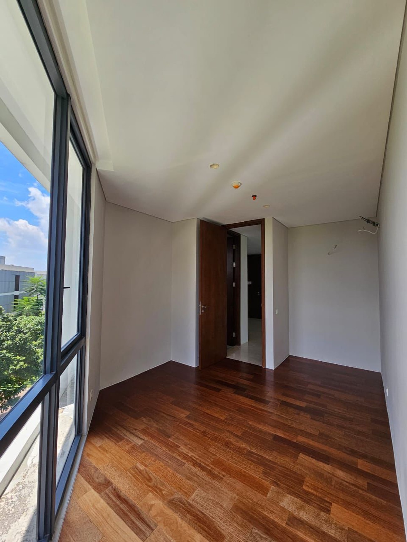 1927. Dijual Apartement The Rosebay Tower H by Graha Family