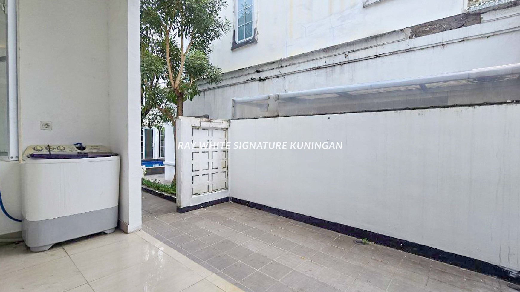 Townhouse 2 Lantai di Jalan Rimba Cipete Utara