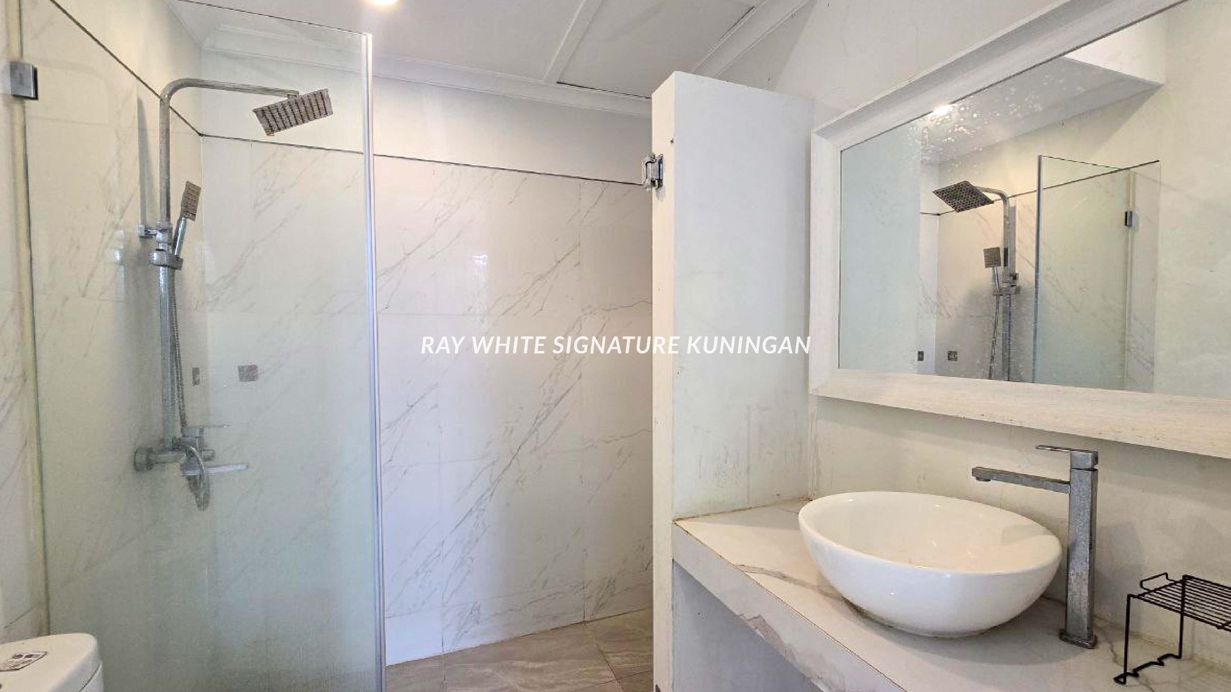 Townhouse 2 Lantai di Jalan Rimba Cipete Utara