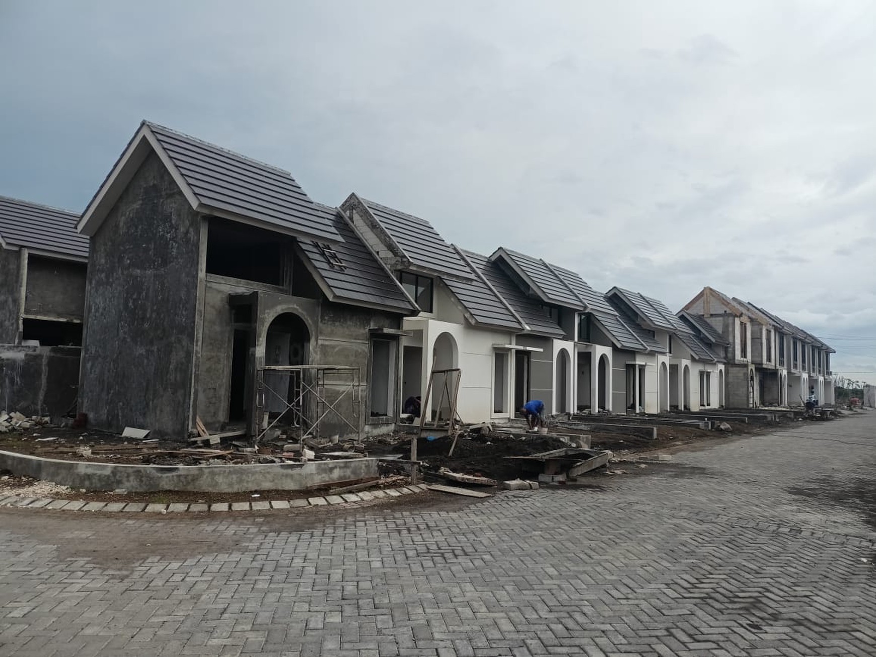 Rumah cluster Kensington dijual new Gress 1 lantai