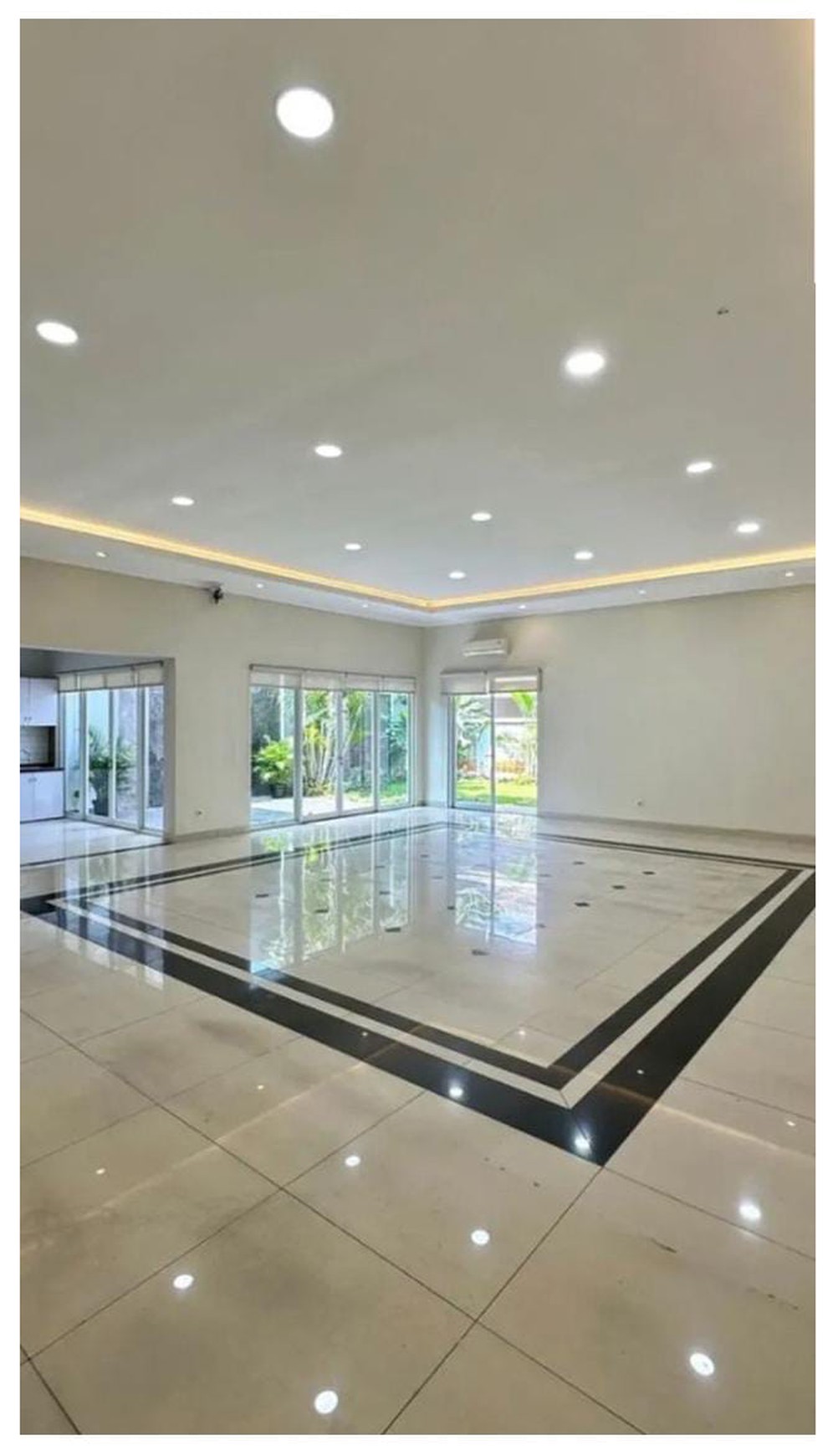 Rumah Dijual Komersial Area Cikini Menteng Jakarta Pusat