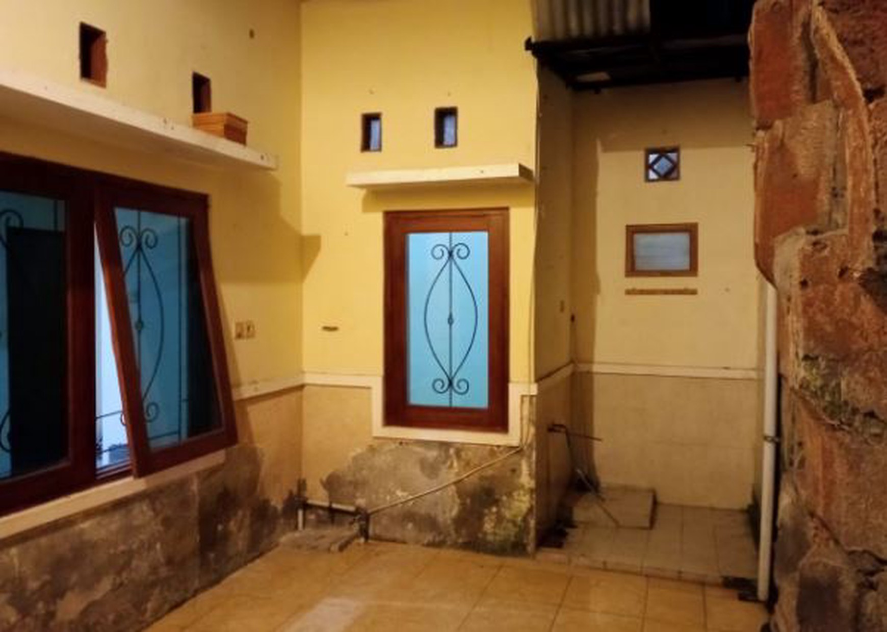 Rumah Dalam Perum Citra Graha Sardonoharjo Ngaglik Sleman 