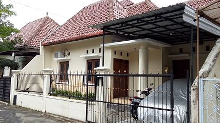 Rumah Dalam Perum Citra Graha Sardonoharjo Ngaglik Sleman 