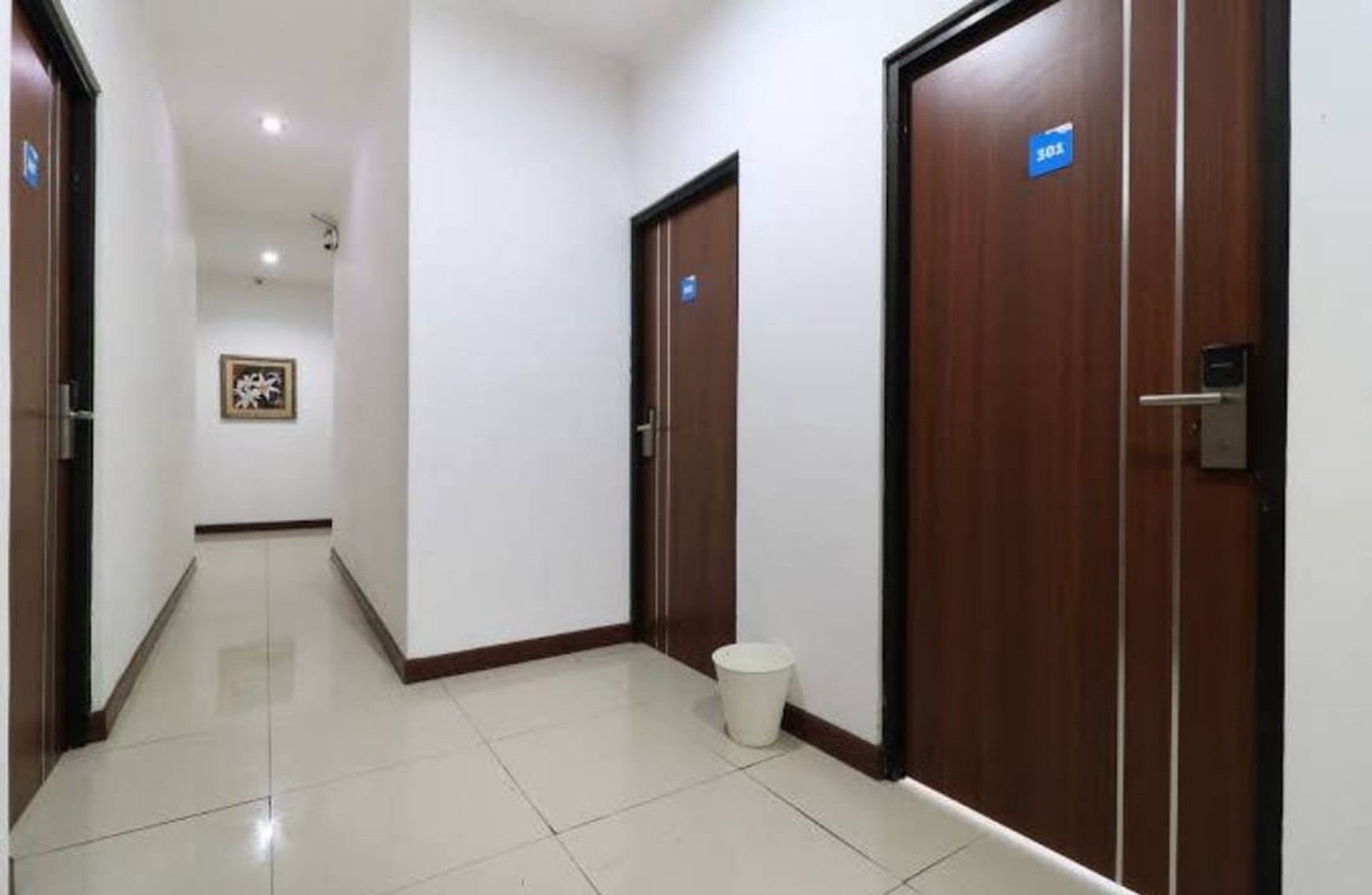 Di Jual Segera Hotel Bintang 2 lokasi di Jl Buana Karya dekat Tol Pondok Pinang, Jakarta Selatan