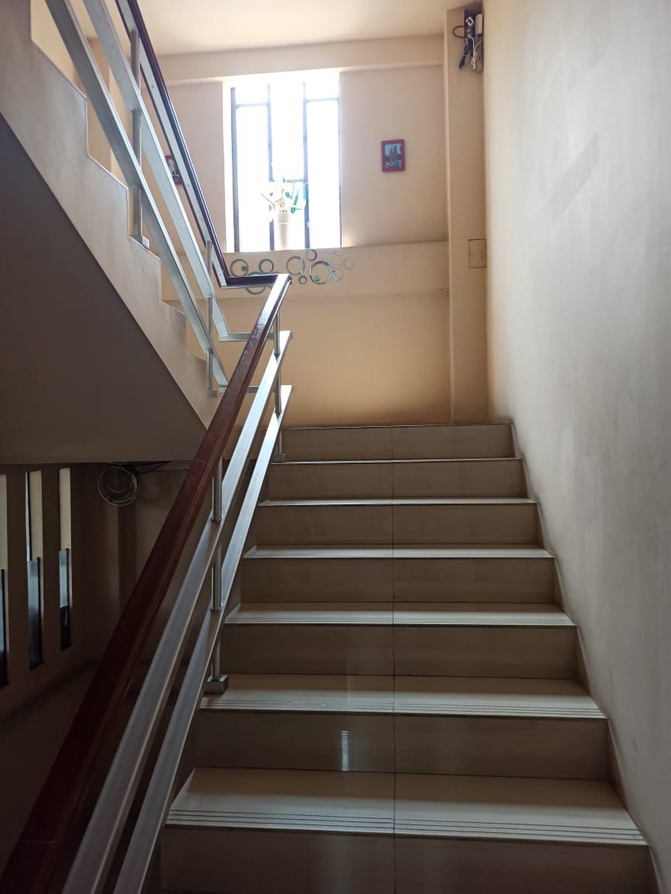 Di Jual Kost2an di Jl Gotong Royong, dkt stasiun MRT Blok A Gandaria Utara, Kebayoran Baru Jakarta Selatan