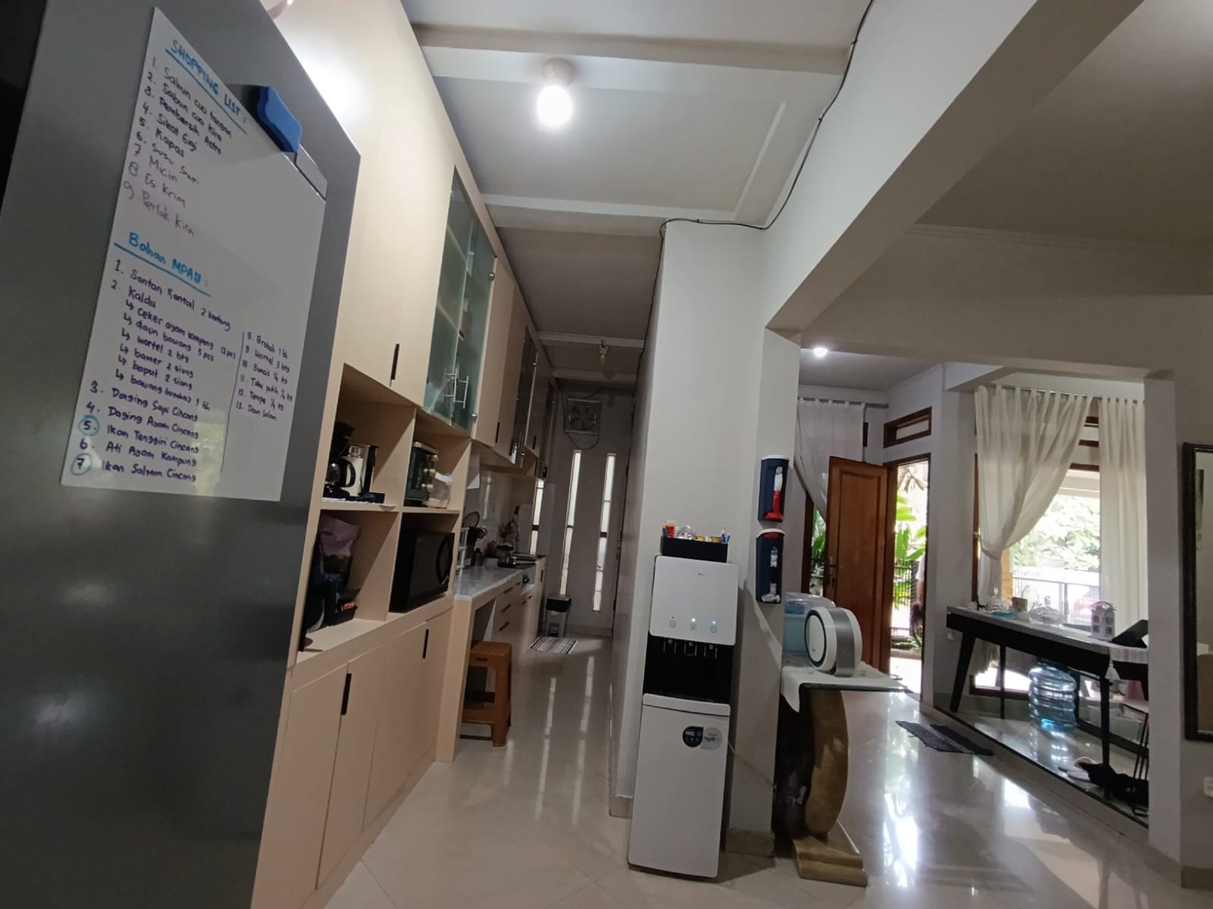 Di jual Rumah 2lt siap huni di Jl Maleo Residence Bintaro Sektor 9 Pondok Aren Tangerang Selatan