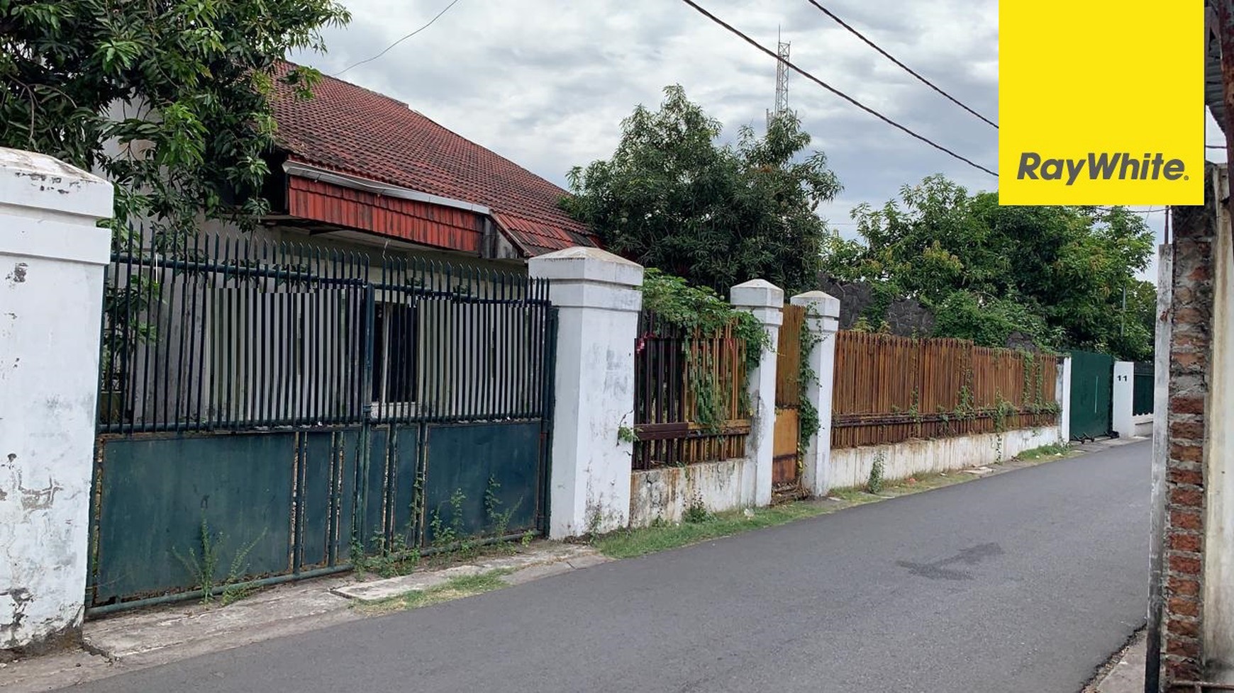 Dijual Rumah 2 lantai di Jl Jenggolo Buduran Sidoarjo