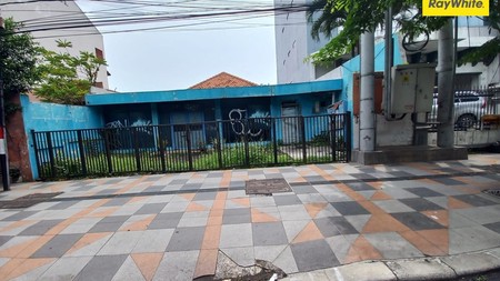 Dijual Rumah Strategis di Nol Jalan Perak Timur Surabaya