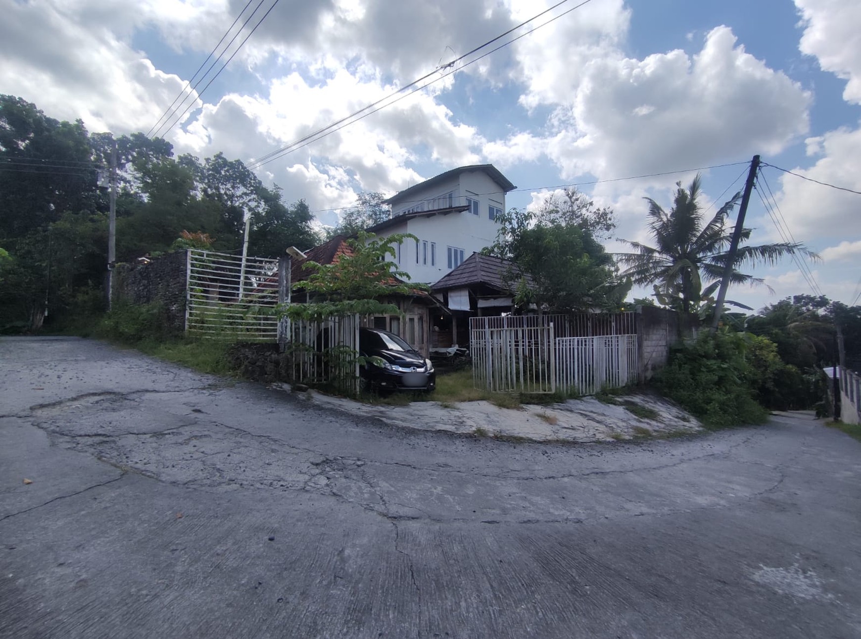 Rumah Villa Semi Furnish Lokasi Dekat Kampus UMY Tamantirto Kasihan Bantul