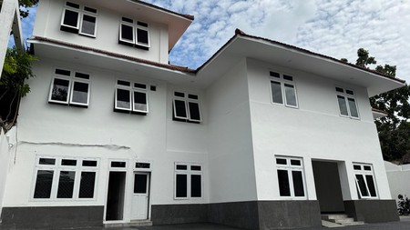DIJUAL MENTENG-JAKARTA PUSAT LOKASI PREMIUM, ZONA KOMERSIAL 