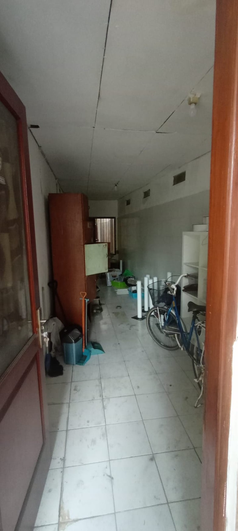 Ruang Usaha Lokasi Strategis Pinggir Jalan Raya @Ciputat Timur