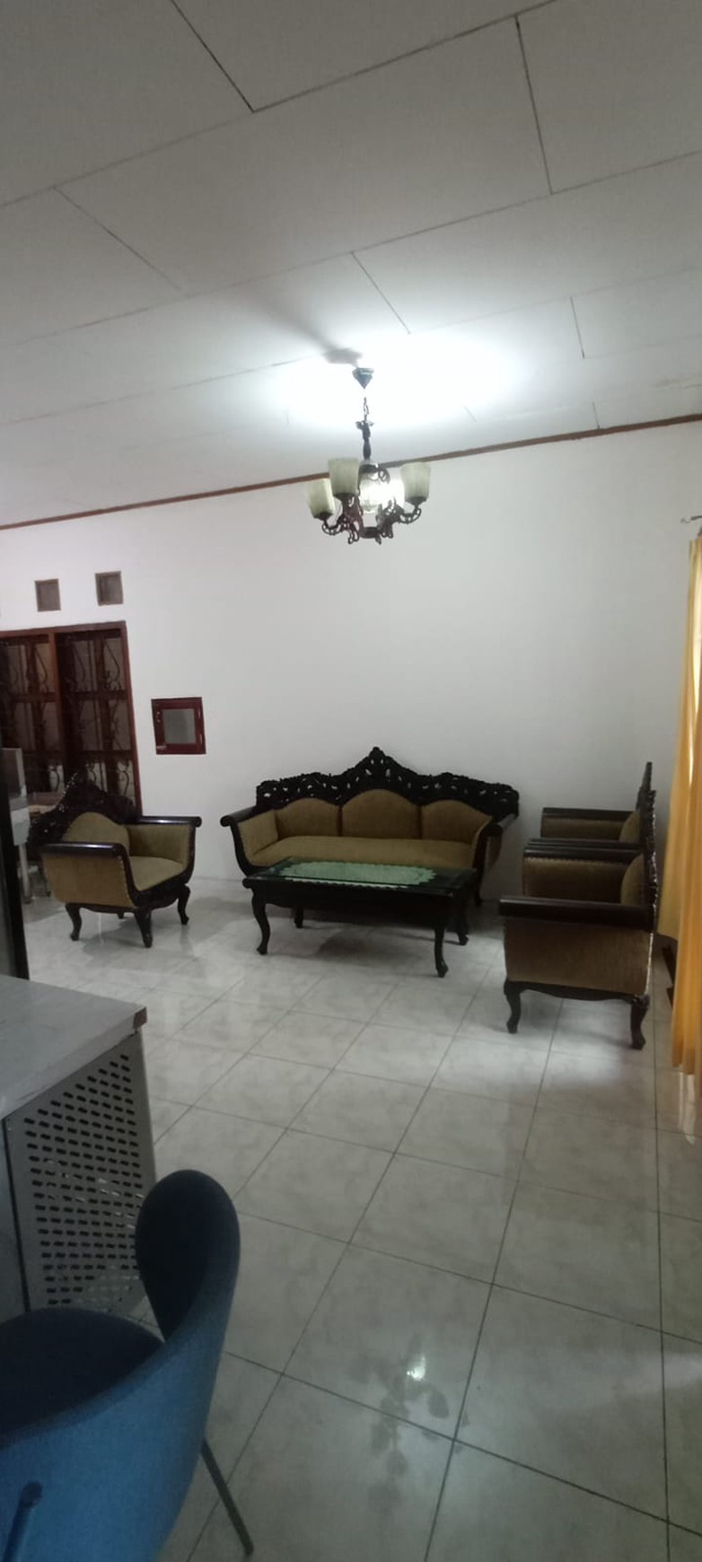 Ruang Usaha Lokasi Strategis Pinggir Jalan Raya @Ciputat Timur
