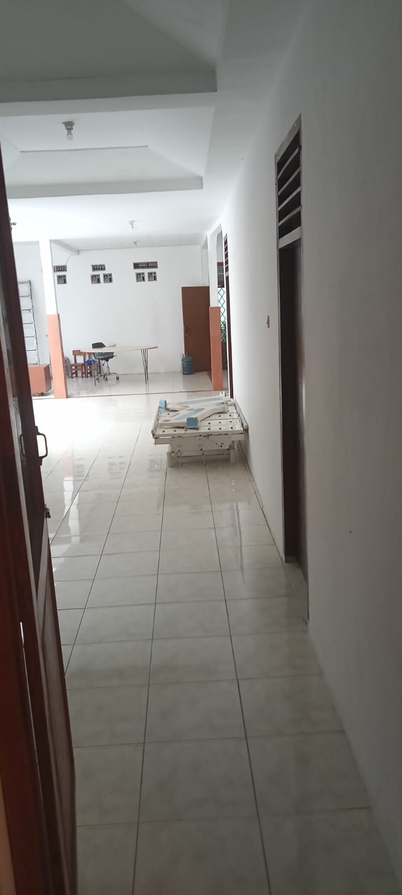 Ruang Usaha Lokasi Strategis Pinggir Jalan Raya @Ciputat Timur