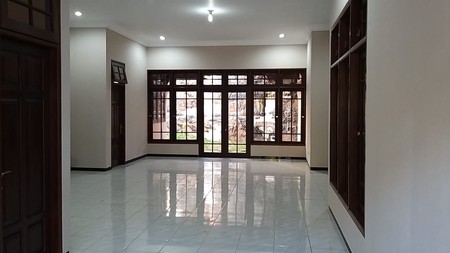 DIJUAL / DISEWAKAN RUMAH MARGOREJO INDAH 