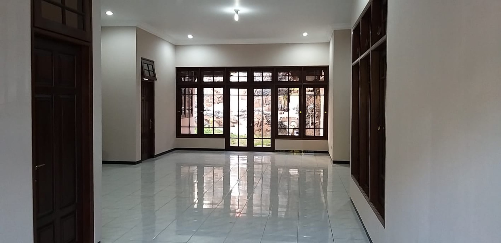 DIJUAL / DISEWAKAN RUMAH MARGOREJO INDAH