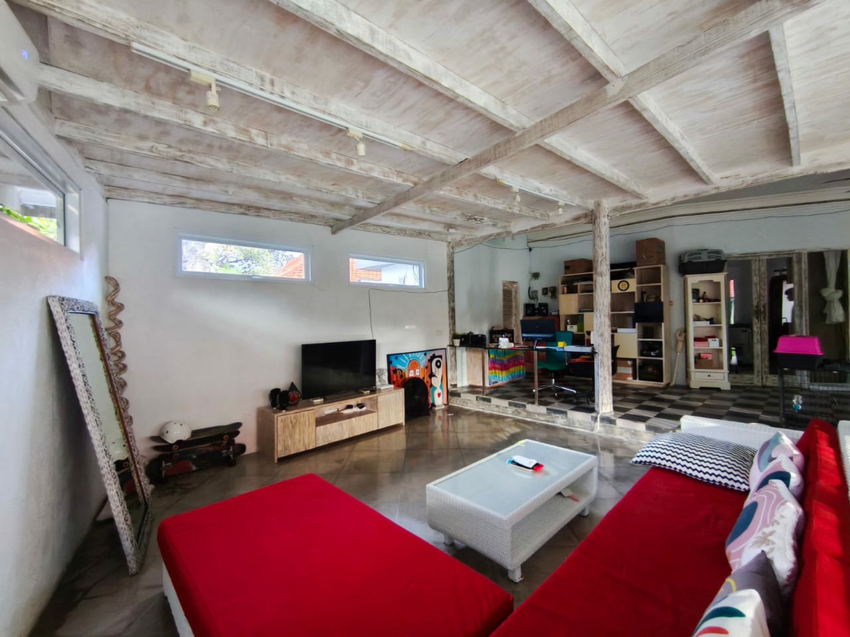 For Rent Comfortable and Peaceful 4-Bedroom House in Tanjung Benoa