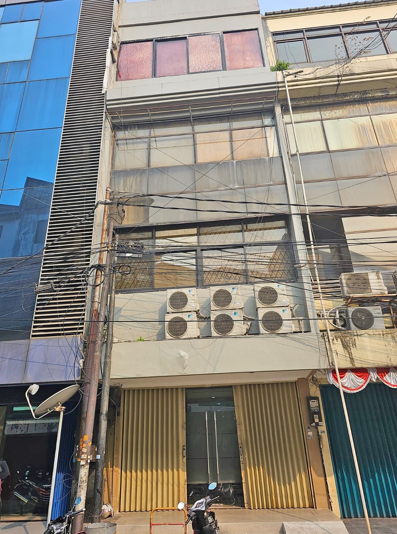 Ruko 4 lantai di Roxy Mas, Cideng Jakarta Pusat