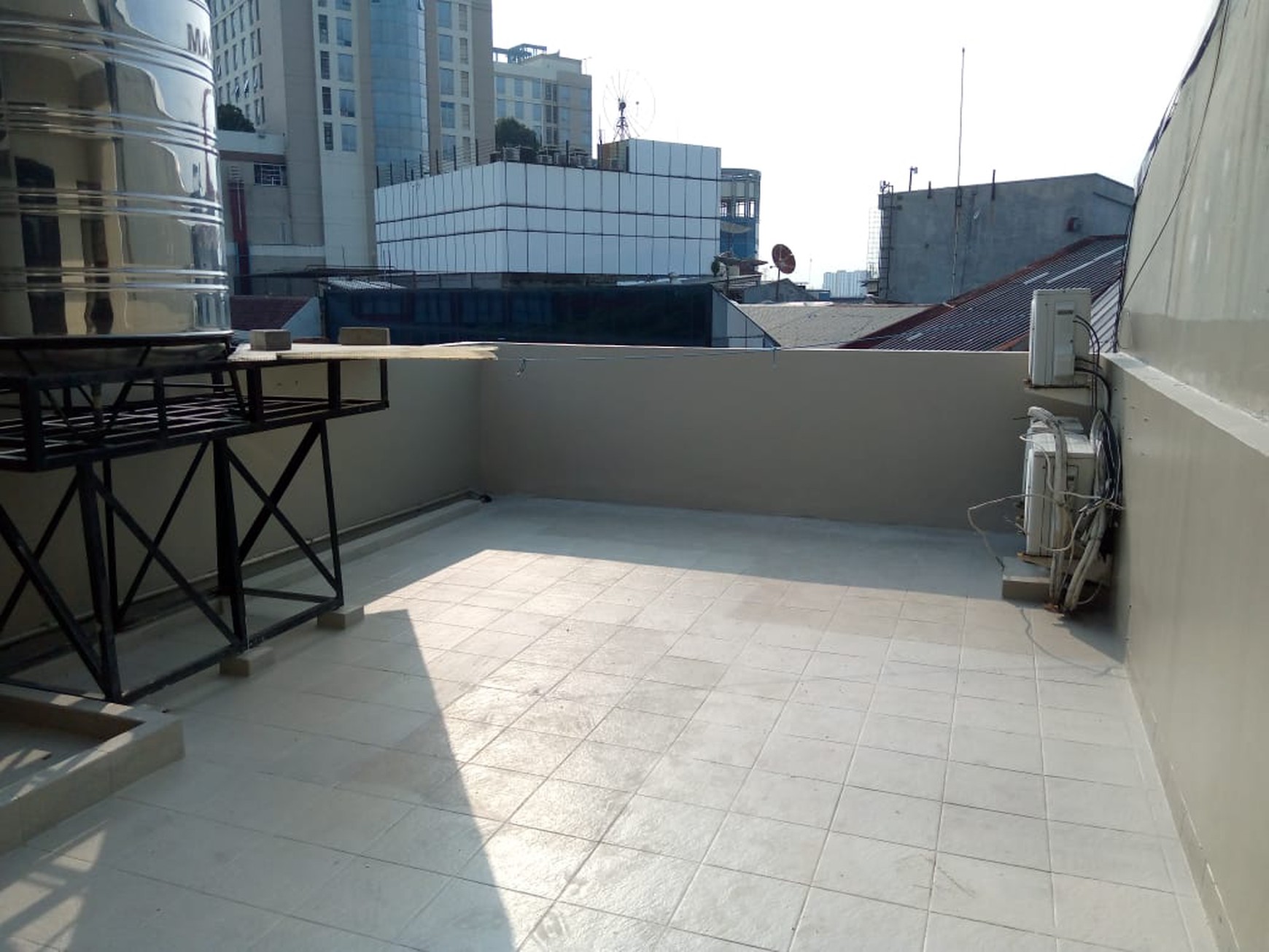 Ruko 4 lantai di Roxy Mas, Cideng Jakarta Pusat