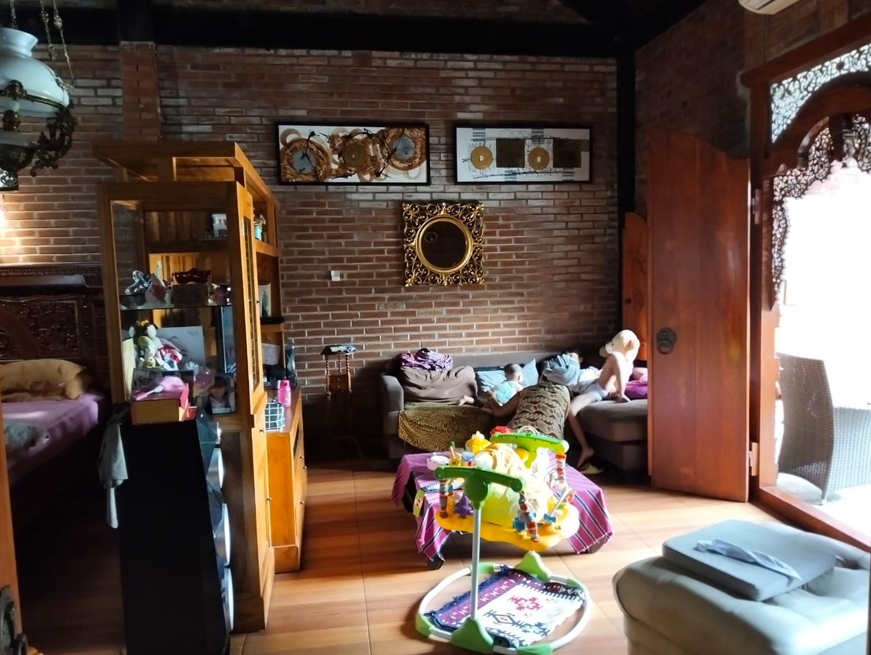 Rumah 5 Kamar Tidur Lokasi Dekat Pasar Niten Kasihan Bantul