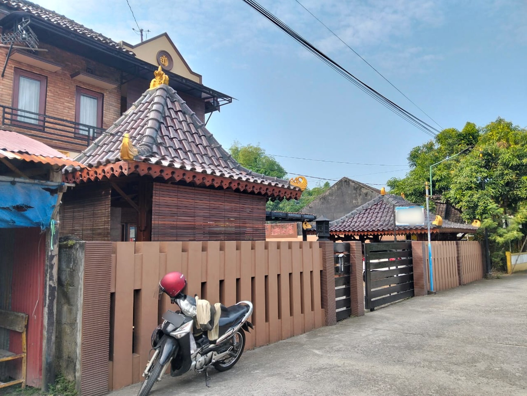 Rumah 5 Kamar Tidur Lokasi Dekat Pasar Niten Kasihan Bantul