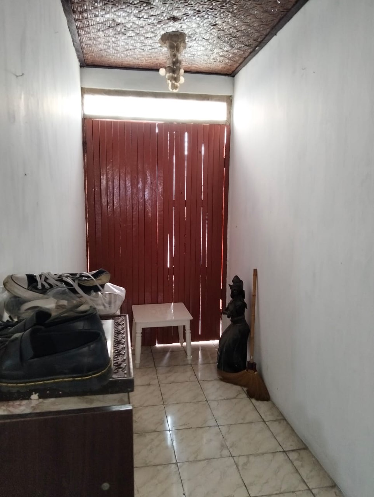 Rumah Untuk Kost Lokasi Dekat Hotel Jambuluwuk Purwokinanti Pakualan Yogyakarta