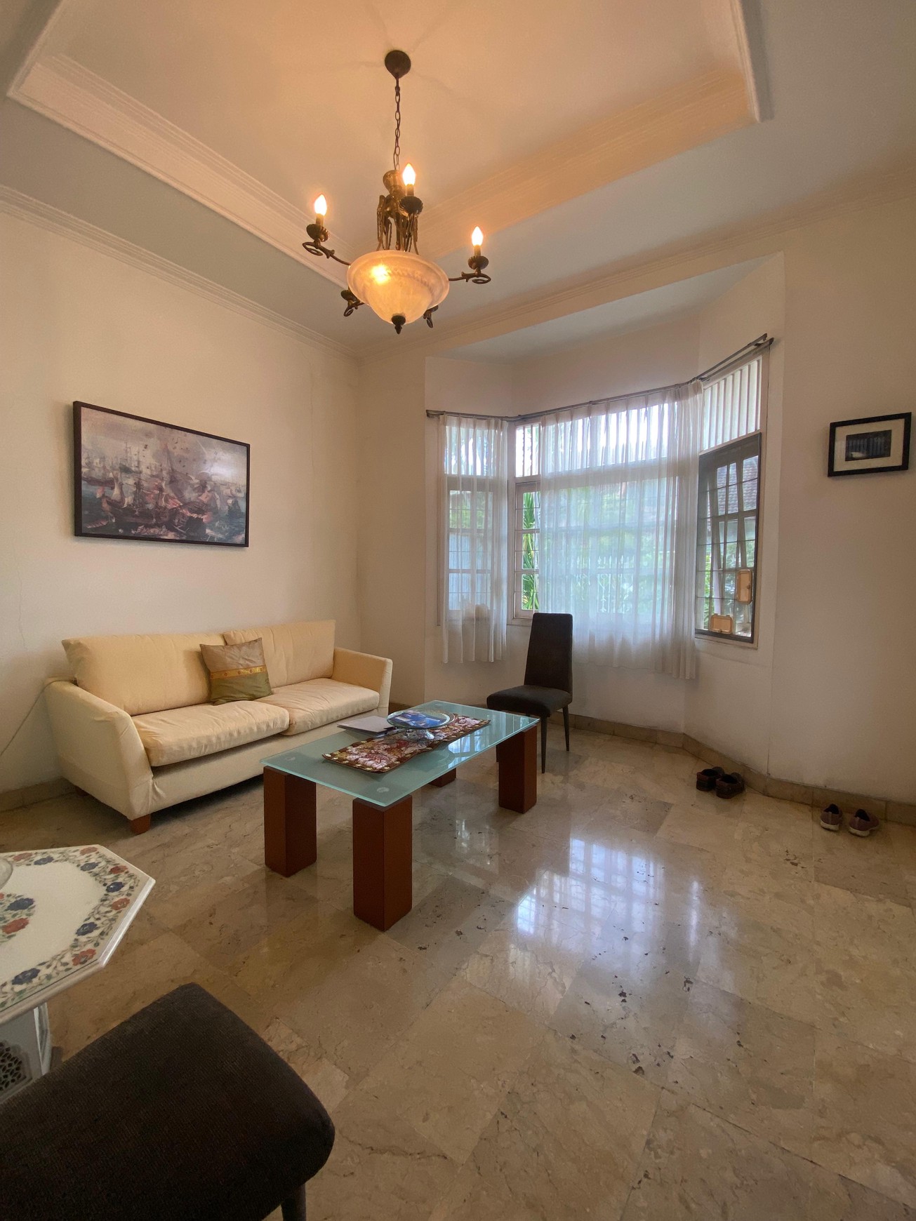 Rumah Terawat di Bintaro Sektor 1 - Lokasi Terbaik dengan Harga Spesial