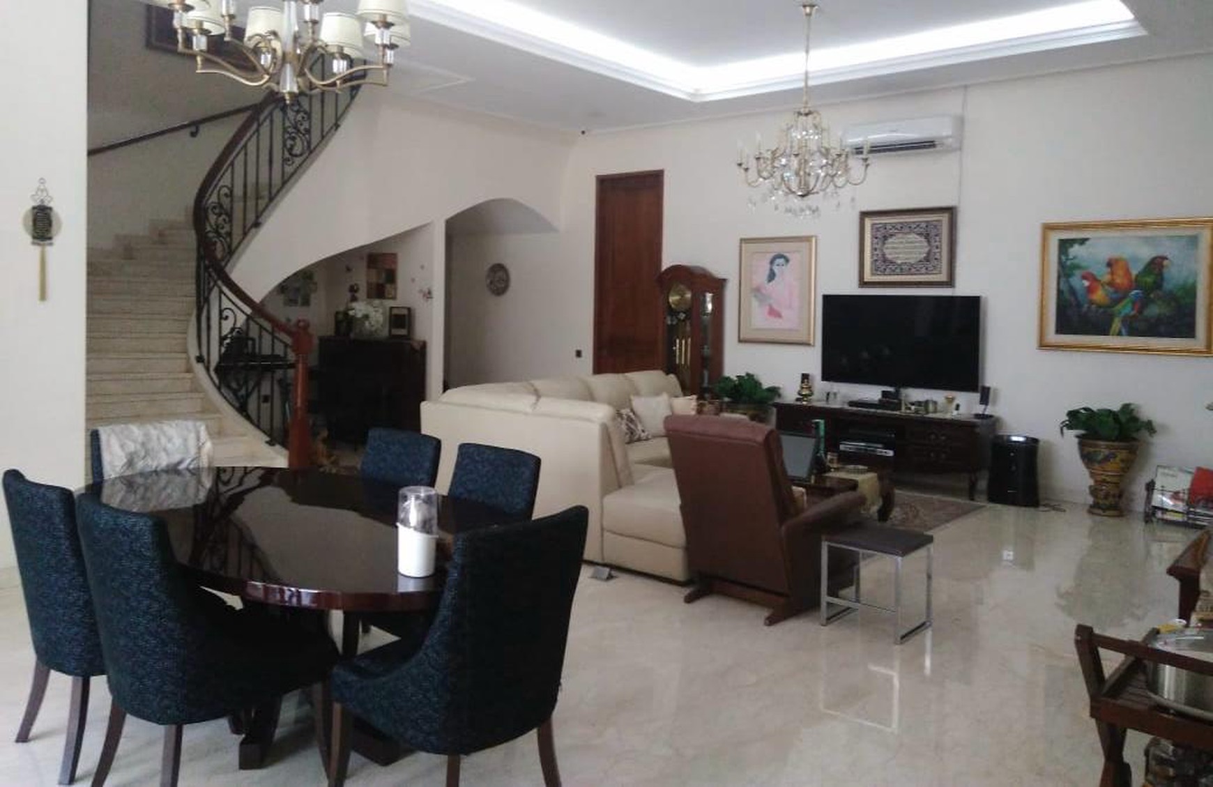 Dijual Rumah Siap Huni di Kebayoran Baru