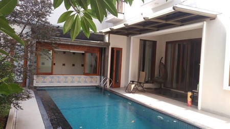 Dijual Rumah Siap Huni di Kebayoran Baru
