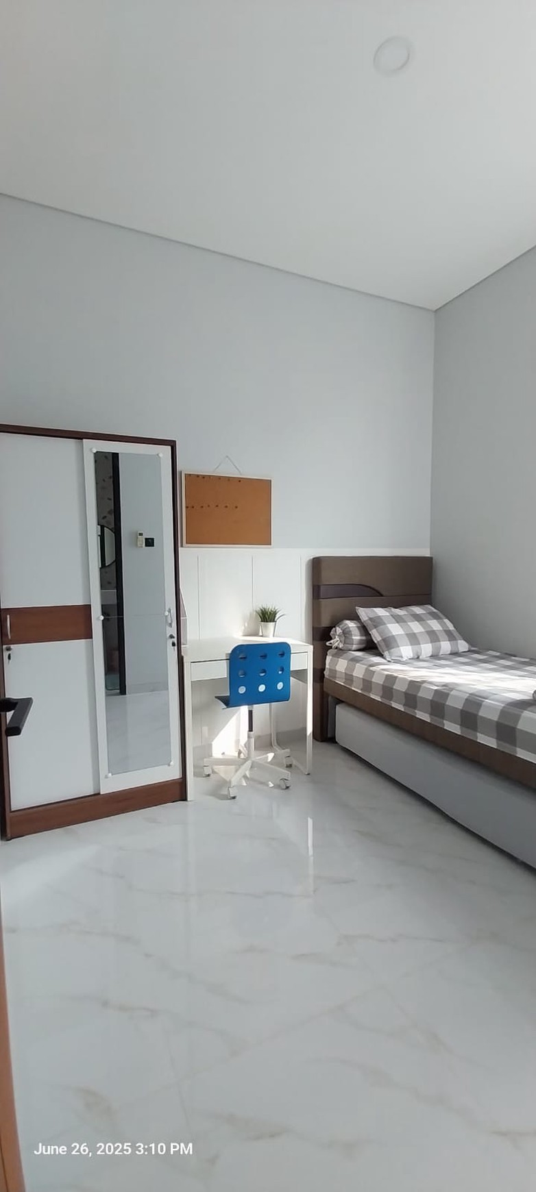 Di Sewakan Rumah Cantik Full Furnish Siap Huni Lingkungan Asri dan Nyaman