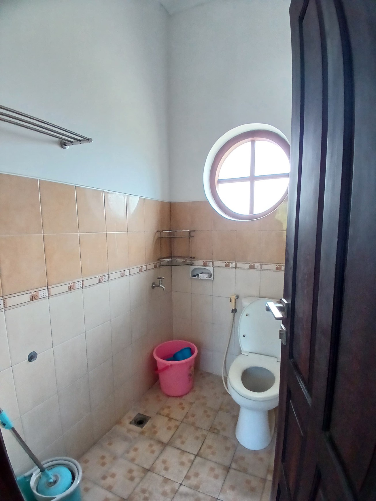 Disewakan Rumah Tinggal Furnish Dalam Perumahan Kuantan Regency Bener Tegalrejo Yogyakarta