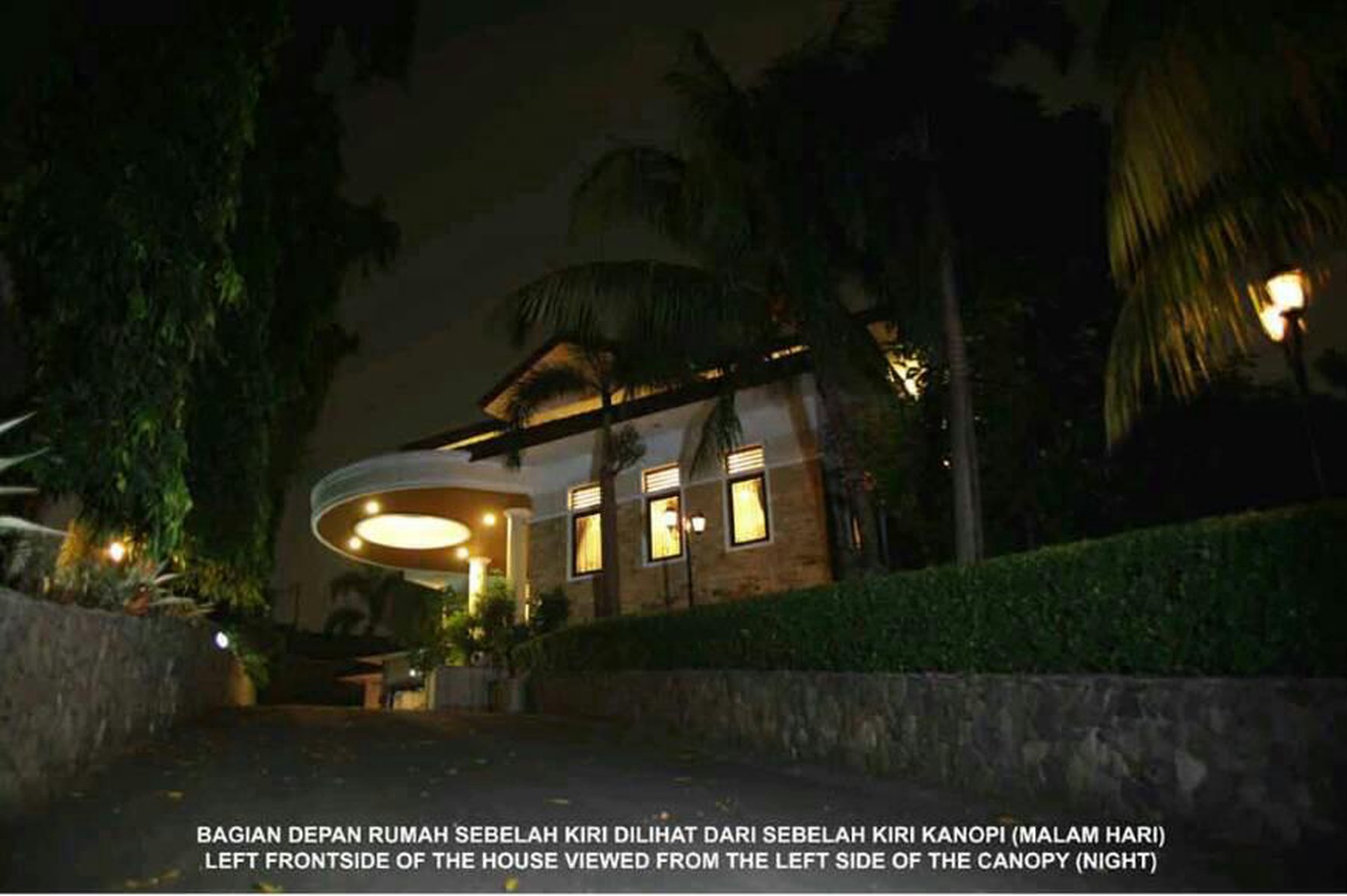 Rumah Mewah 2 Lantai + Basement LT 4035 m2 LB 1500 m2 Siap Huni Lokasi Strategis