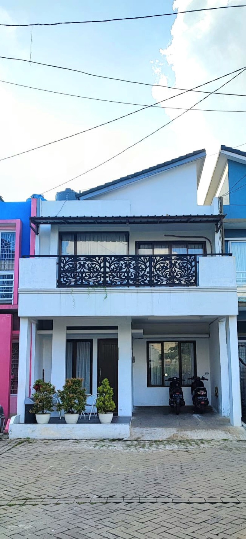 Rumah Bagus Siap Huni 2 lantai di Perumahan Goodland Village, Ciledug, Tangerang