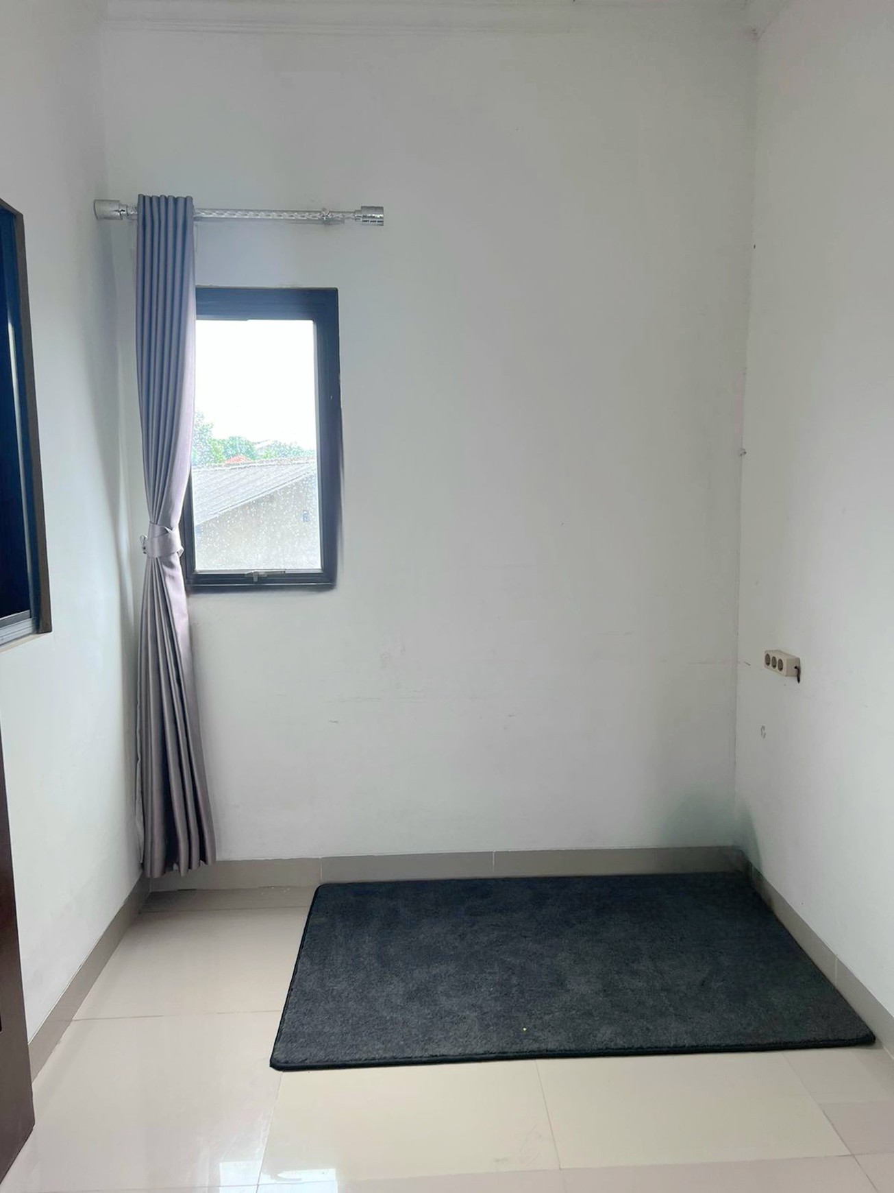 Rumah Bagus Siap Huni 2 lantai di Perumahan Goodland Village, Ciledug, Tangerang