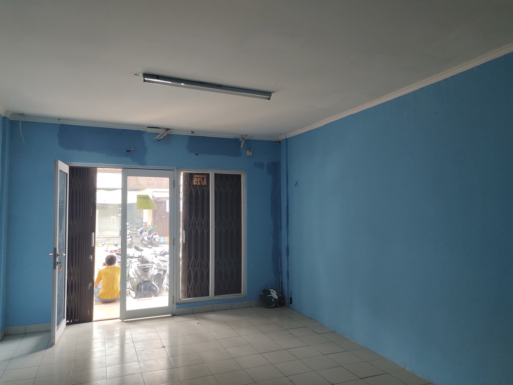 Harga Sewa Murah Ruko 2 lantai di Sentra Eropa Kota Wisata