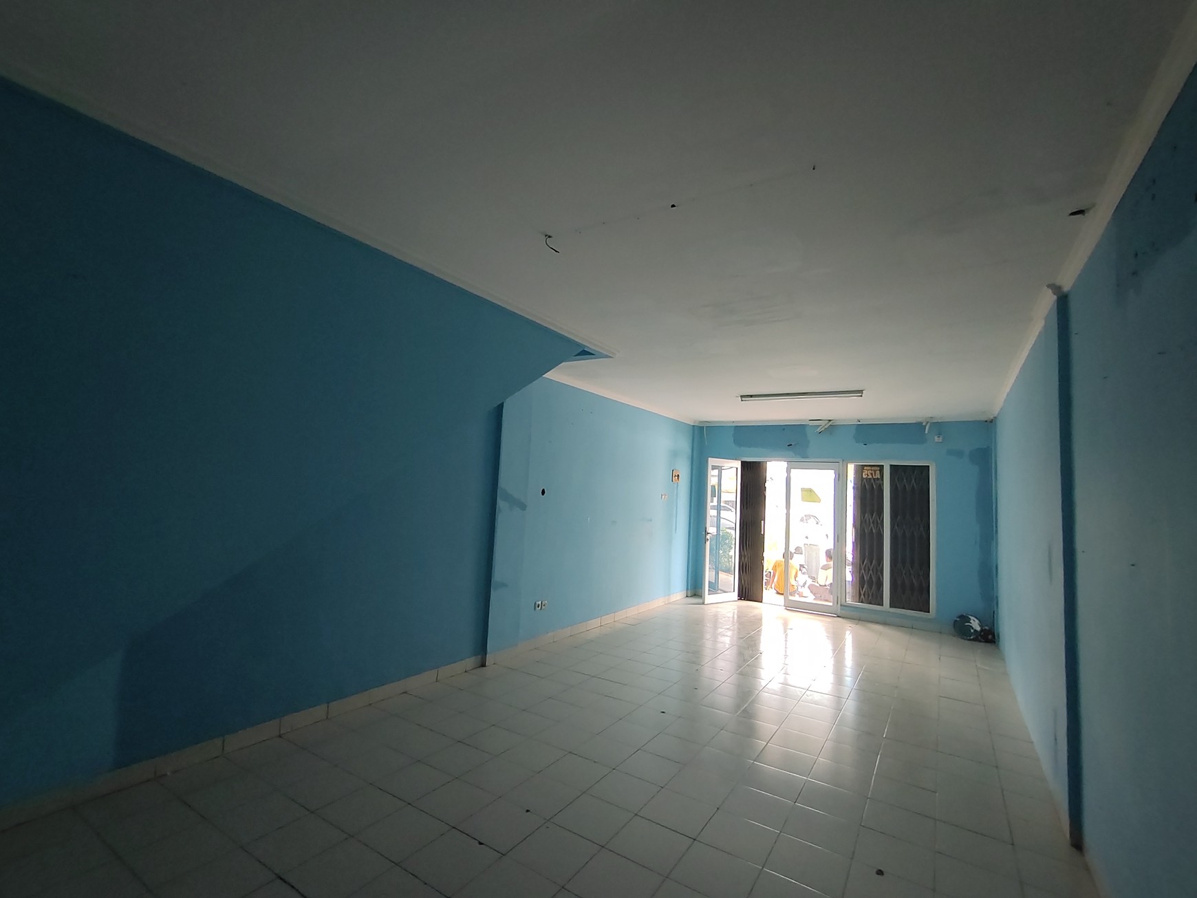 Harga Sewa Murah Ruko 2 lantai di Sentra Eropa Kota Wisata