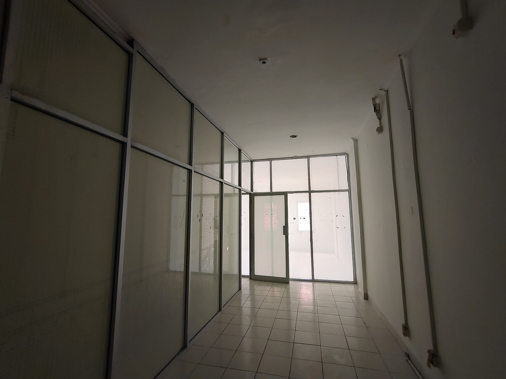 Harga Sewa Murah Ruko 2 lantai di Sentra Eropa Kota Wisata