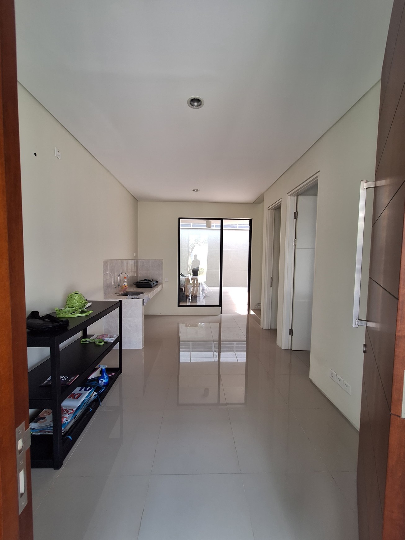 Jual Rumah Semi Furnished 1M-an Citraland Surabaya