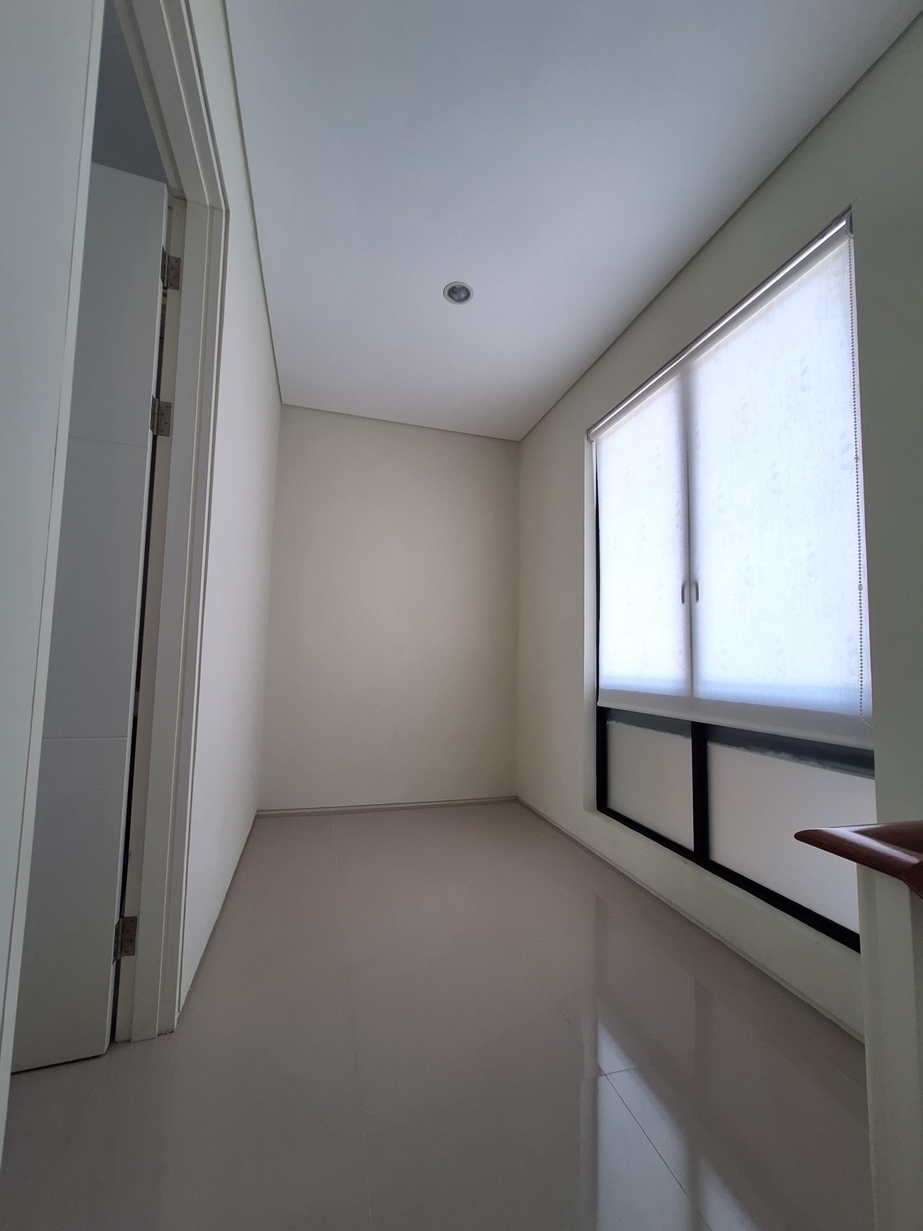 Jual Rumah Semi Furnished 1M-an Citraland Surabaya
