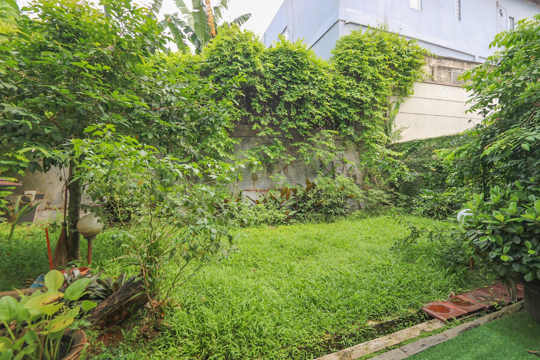 RUMAH NYAMAN & ASRI DI MALEO BINTARO, DEKAT JALAN TOL, AKSES MUDAH KE PONDOK INDAH, BSD CITY