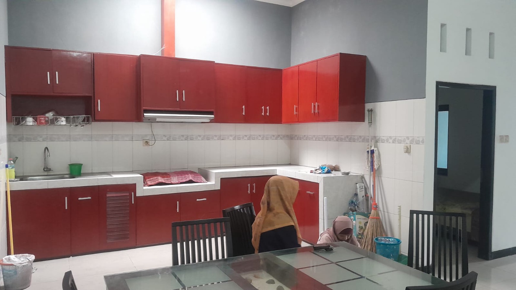 Rumah di Karanglo di jalan poros ke kota Batu