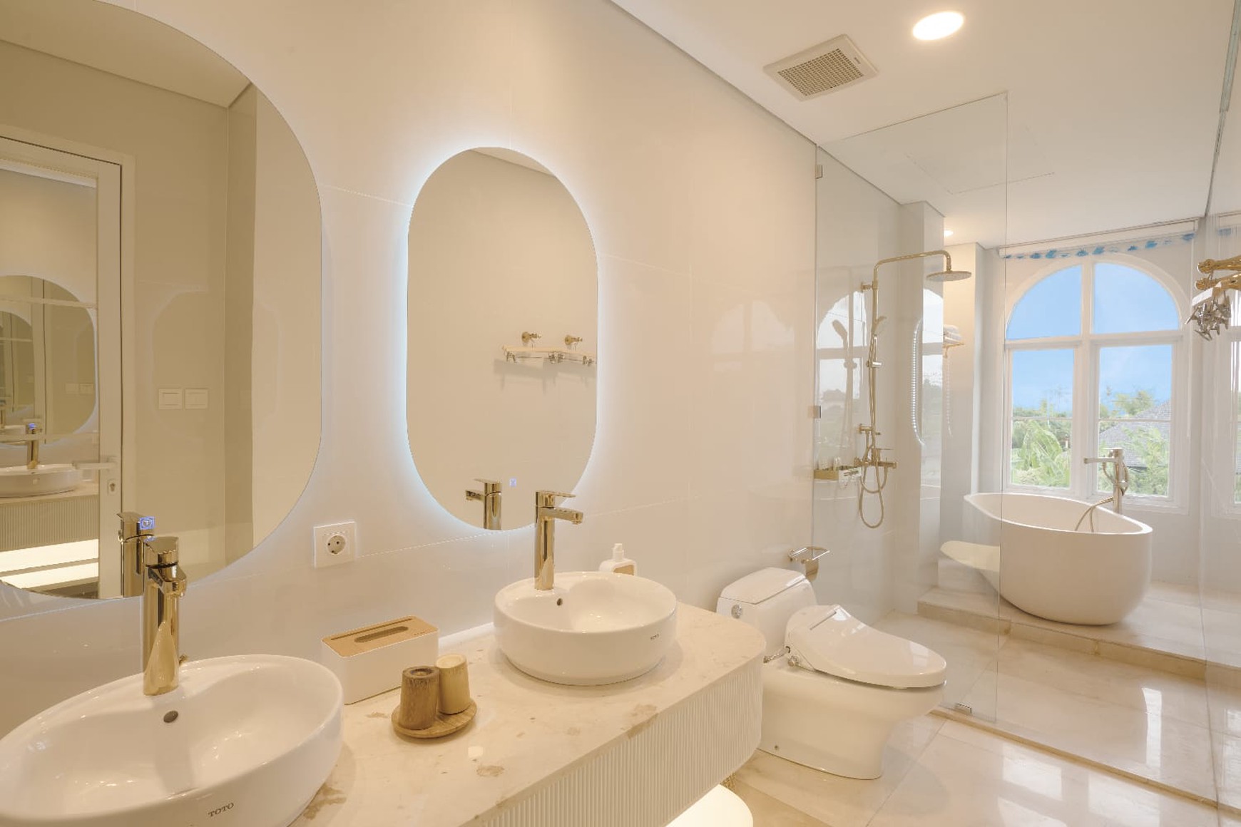 3 Min walking to Beach, Ocean View Leasehold Villa at Cemagi