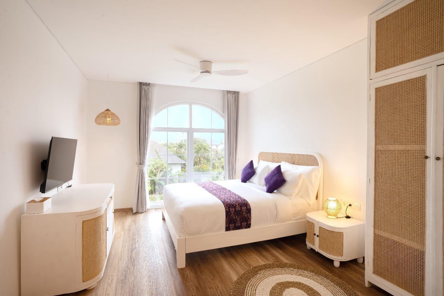 3 Min walking to Beach, Ocean View Leasehold Villa at Cemagi