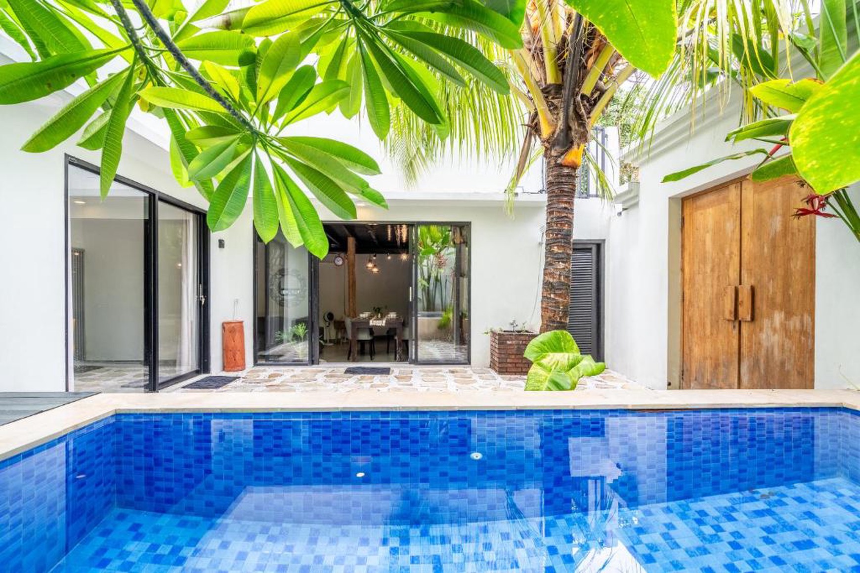 Freehold Villa For Sale In Berawa, Canggu