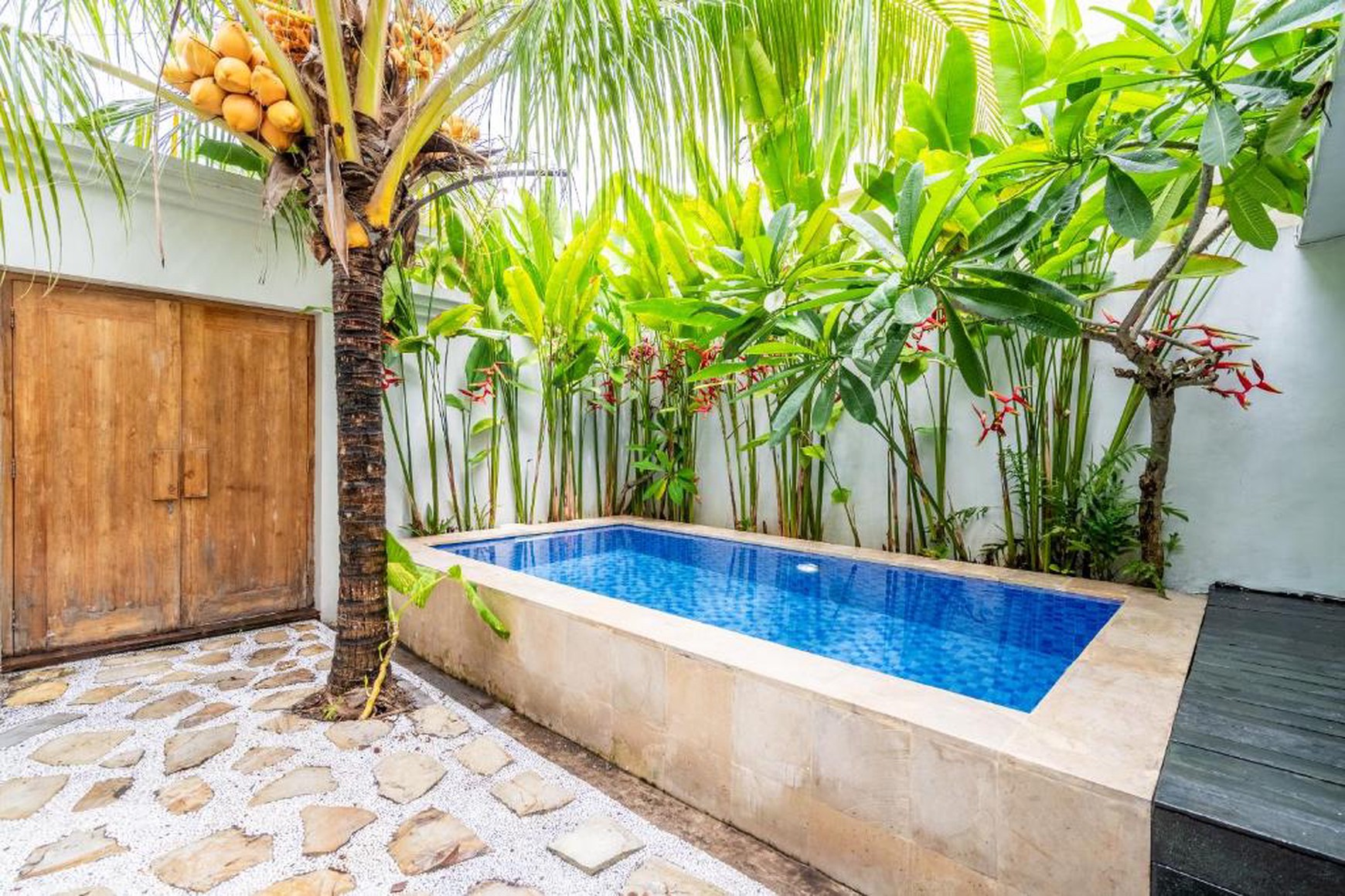 Freehold Villa For Sale In Berawa, Canggu